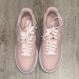Nike Women's Blush Pink Sneakers